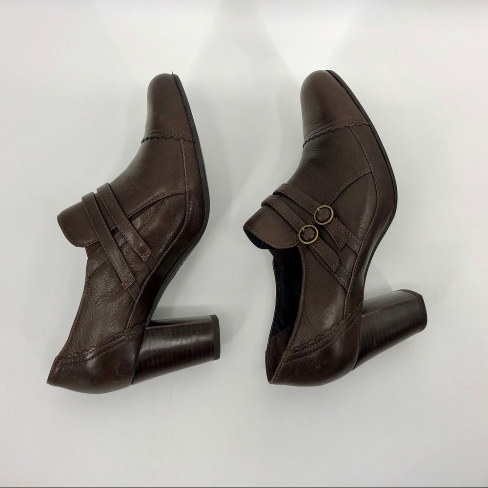 Clarks Brown Leather Heels - Picture 3 of 16